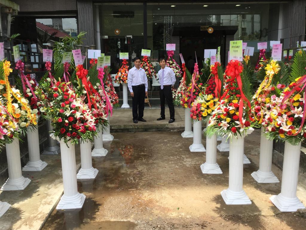 Yangon Good Time Hotel Exterior foto