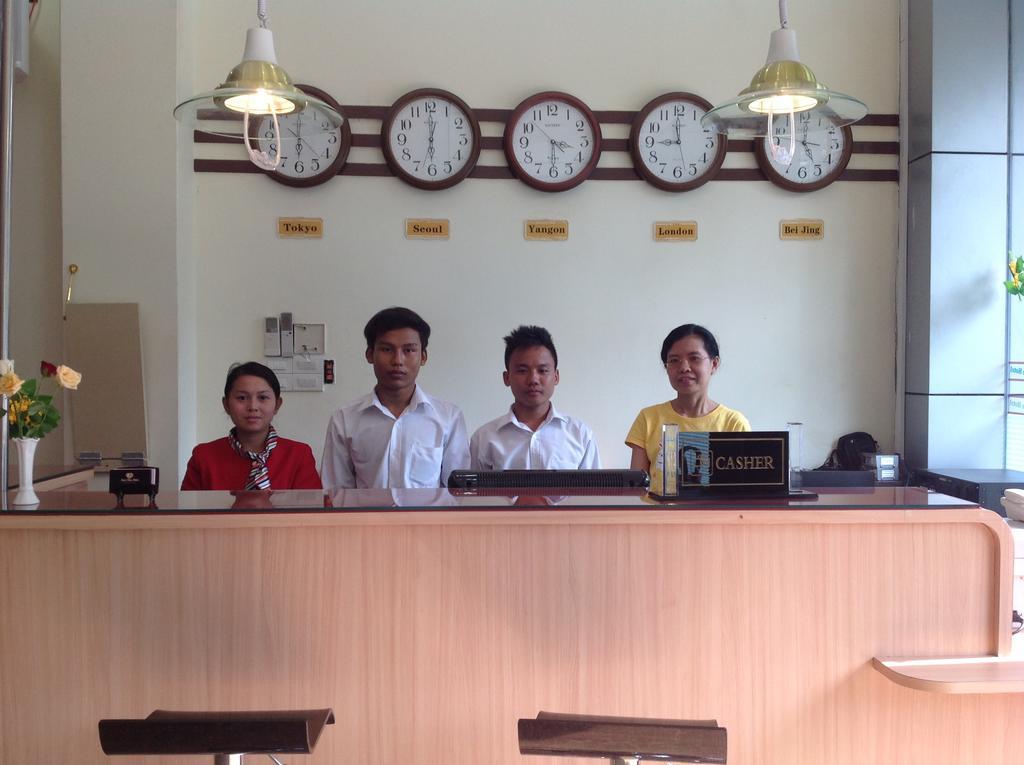 Yangon Good Time Hotel Exterior foto